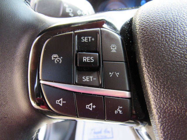 Used 2025 Ford Escape Platinum AWD/4WD image 13