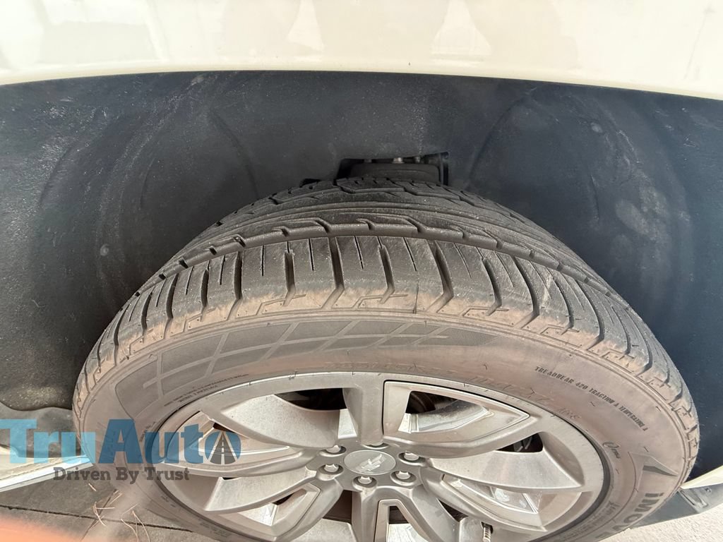 Used 2015 Chevrolet Tahoe LTZ AWD/4WD image 27