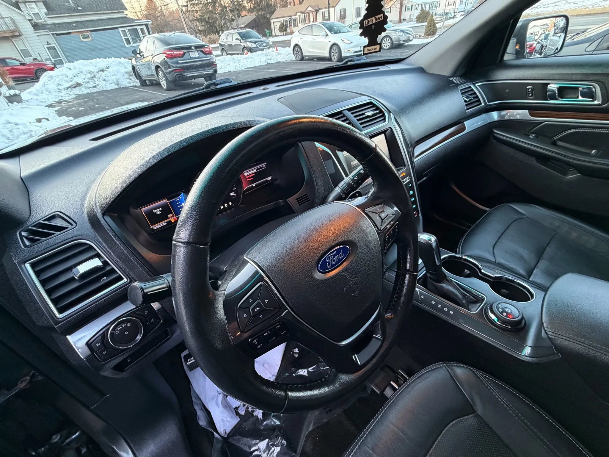 Used 2016 Ford Explorer Limited image 10