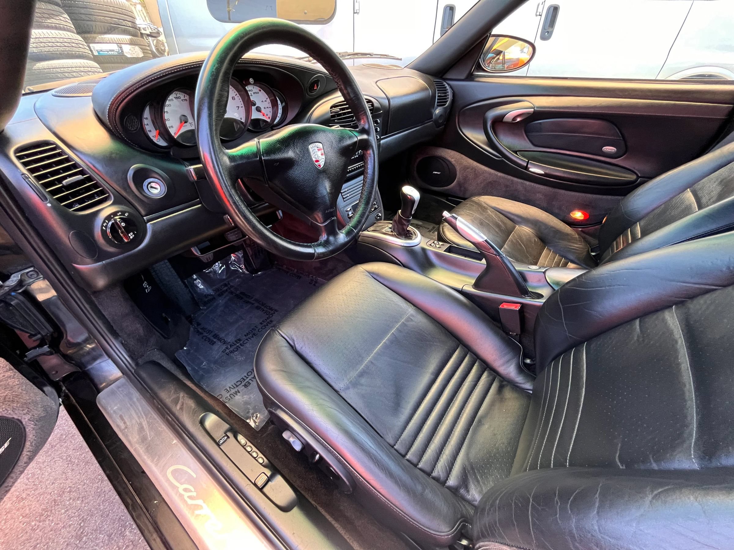 Used 2001 Porsche 911 Carrera 4 AWD/4WD image 10