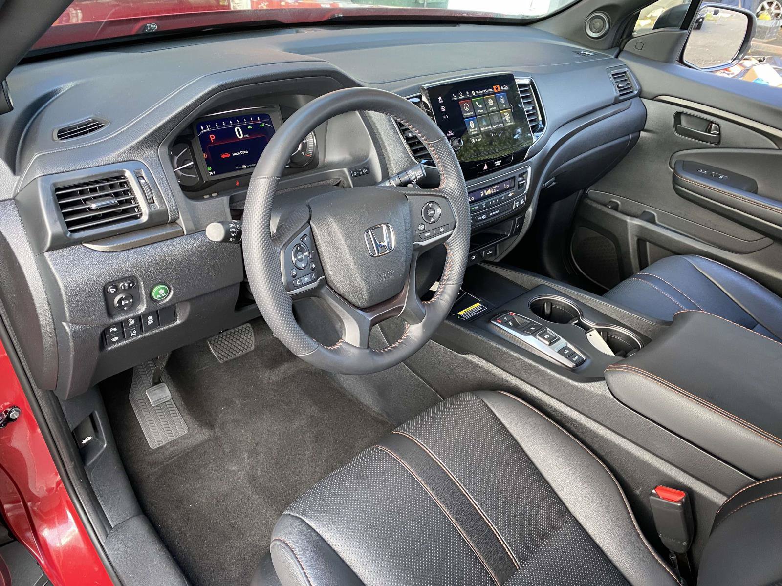 Used 2025 Honda Passport TrailSport image 14