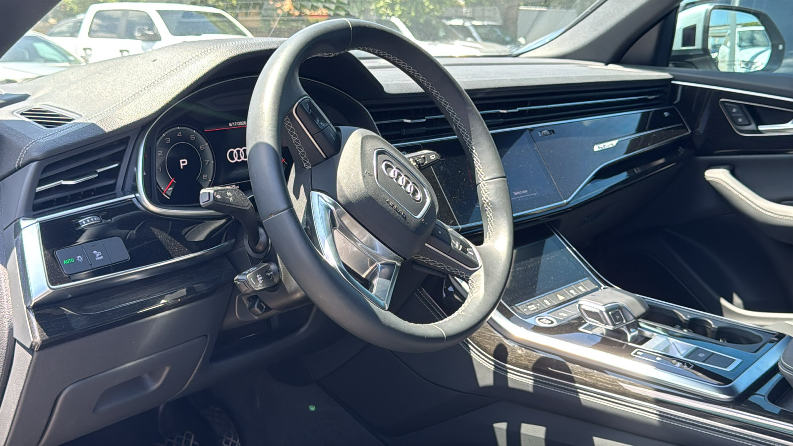 Used 2025 Audi Q8 Premium Plus AWD/4WD image 13