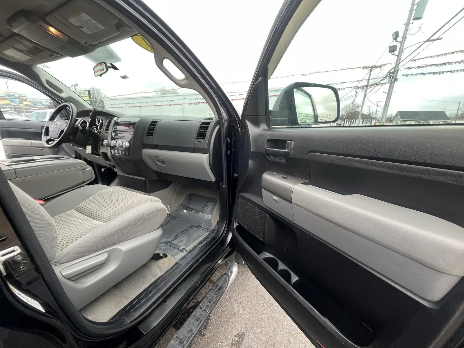 Used 2011 Toyota Tundra 2WD Double Cab image 19