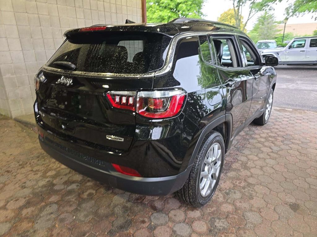 Used 2022 Jeep Compass Latitude w/ Sun and Sound Group AWD/4WD video 2