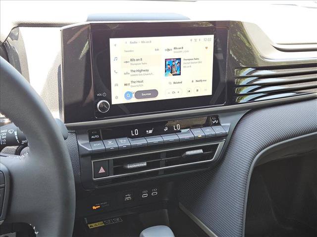 Used 2026 Toyota Camry SE w/ Convenience Package image 13