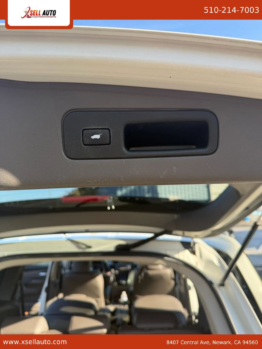 Used 2014 Honda Odyssey Touring image 18