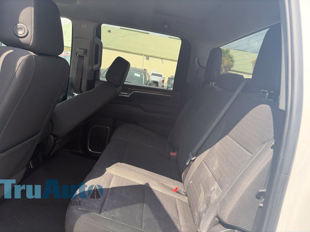 Used 2025 Chevrolet Silverado 2500 LT w/ Convenience Package AWD/4WD image 42