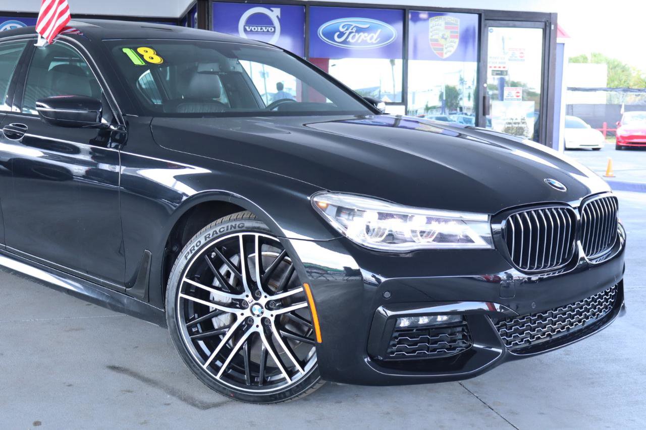 Used 2018 BMW 750i RWD image 2