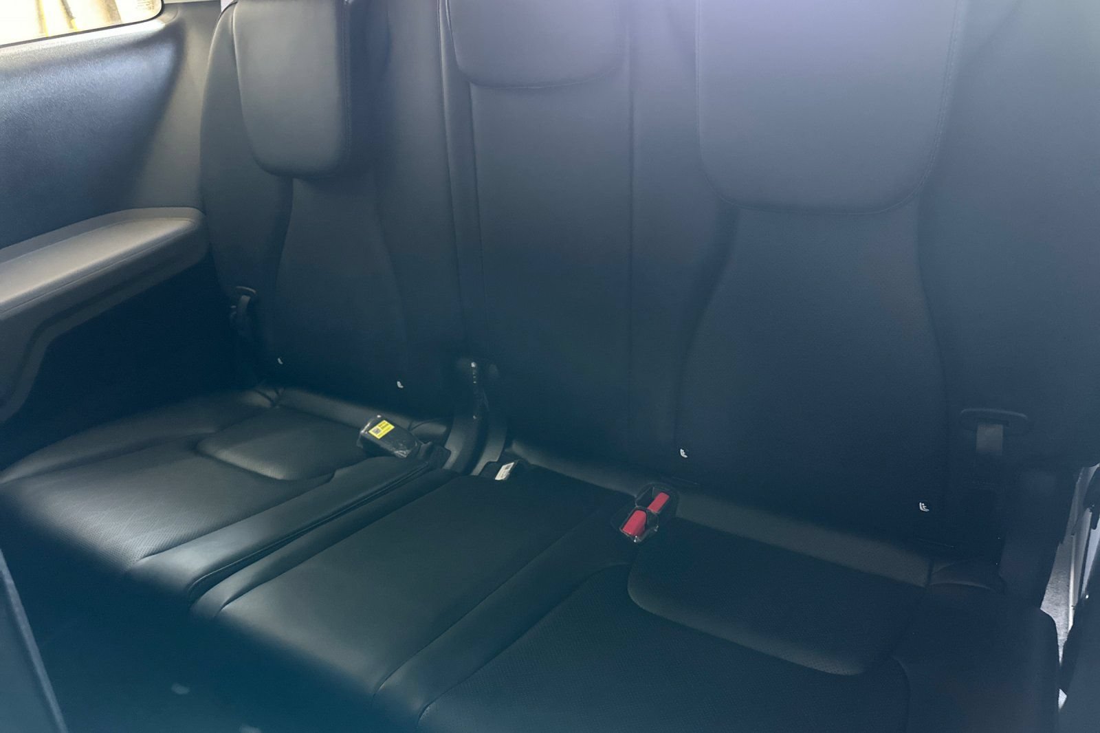 Used 2026 Kia Carnival LXS FWD image 16