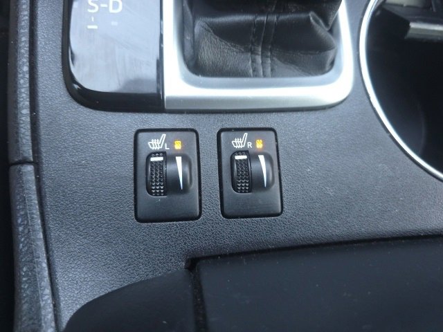 Used 2017 Toyota Highlander XLE image 14