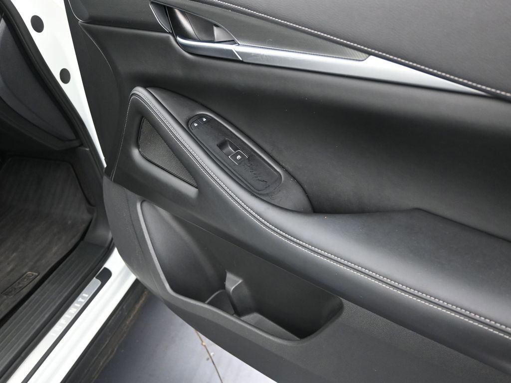 Used 2023 INFINITI QX60 Luxe w/ Cargo Package FWD image 25