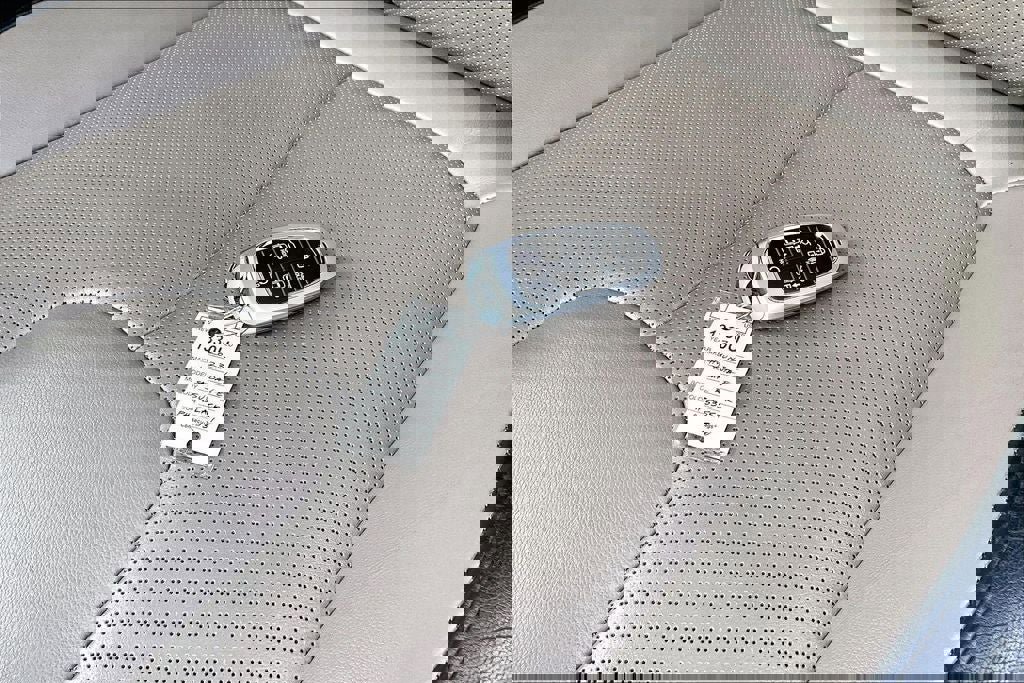 Used 2023 Hyundai Santa Fe Limited image 11