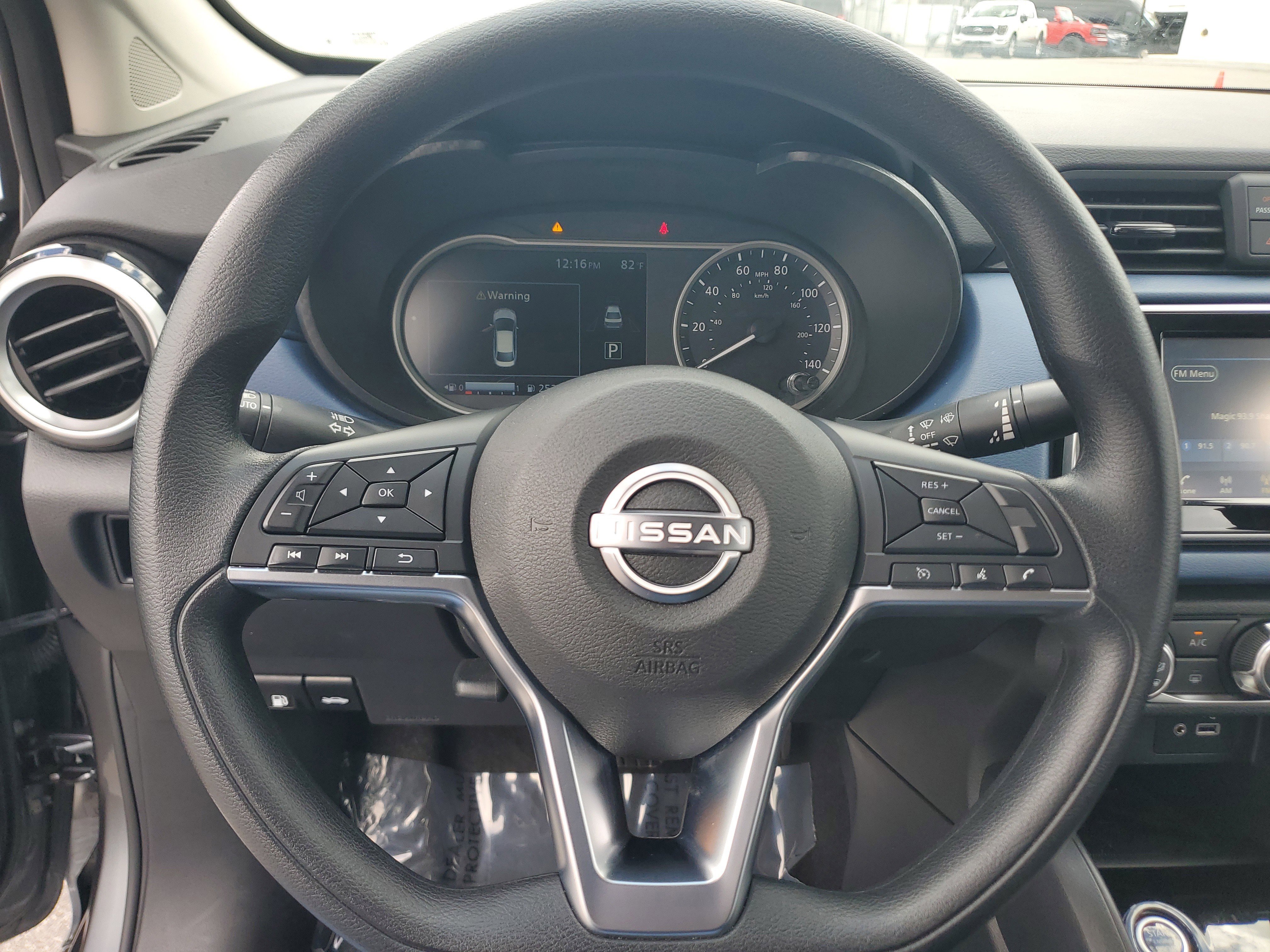 Used 2025 Nissan Versa SV image 18