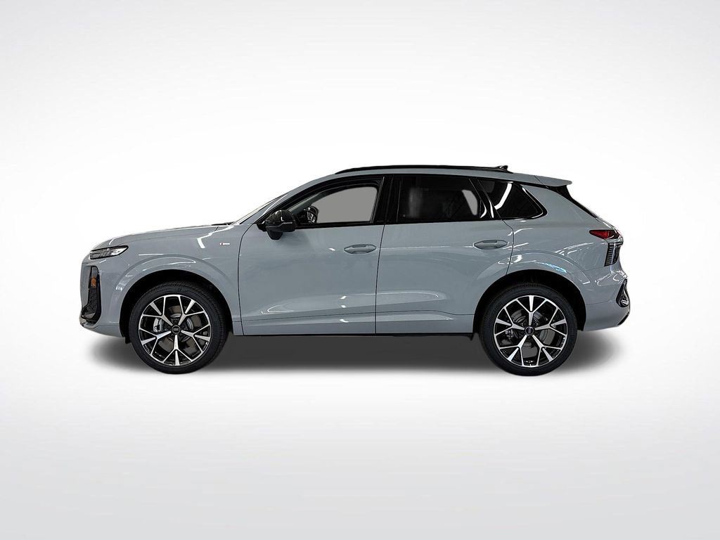 New 2026 Audi Q3 quattro 2.0T AWD/4WD image 2