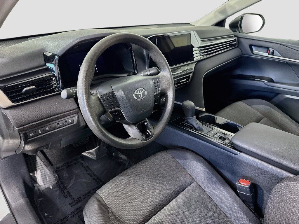 Used 2026 Toyota Camry LE FWD image 18