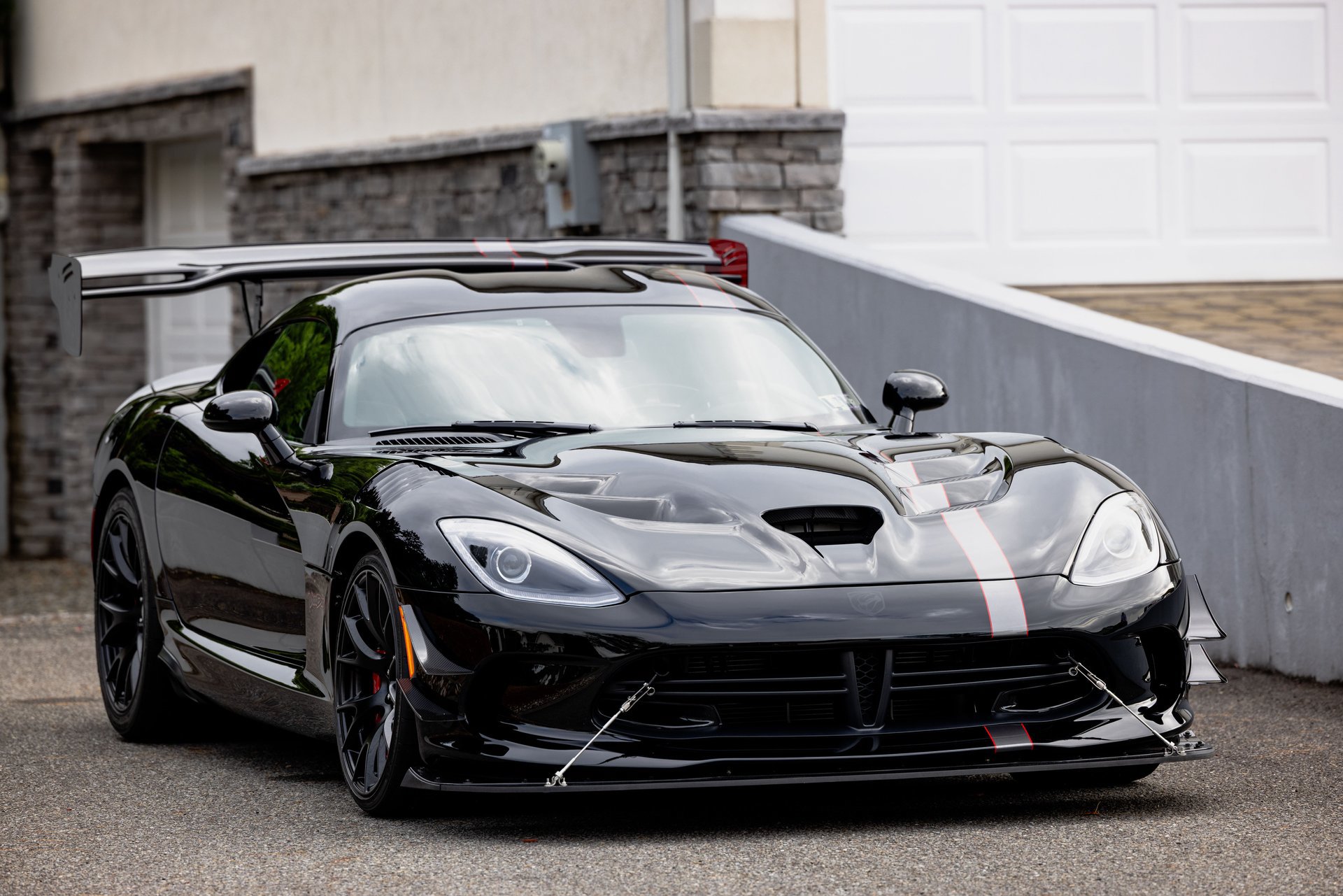 Used 2017 Dodge Viper GTC w/ ACR Package RWD image 11