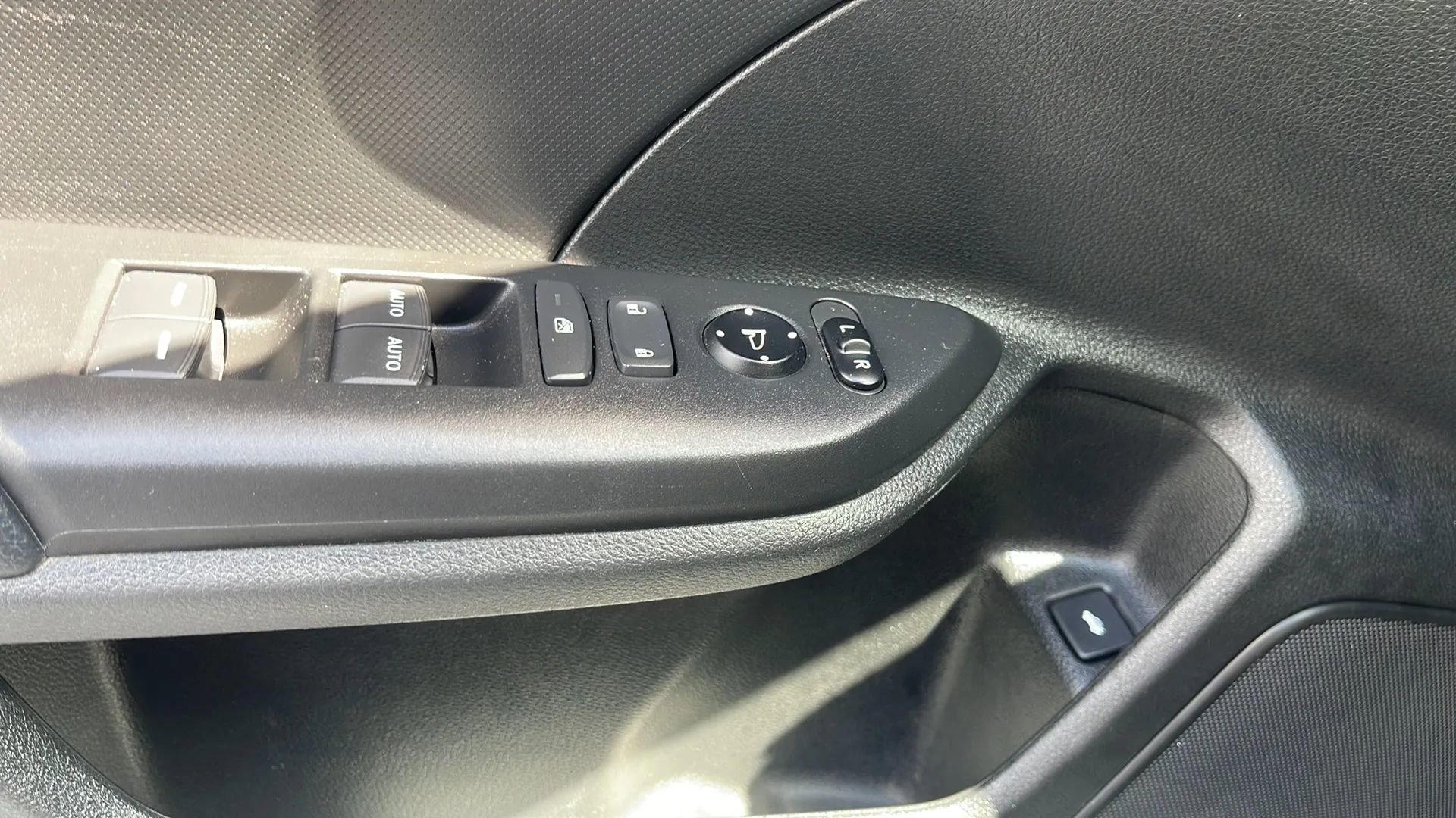 Used 2021 Honda Civic Sport image 17