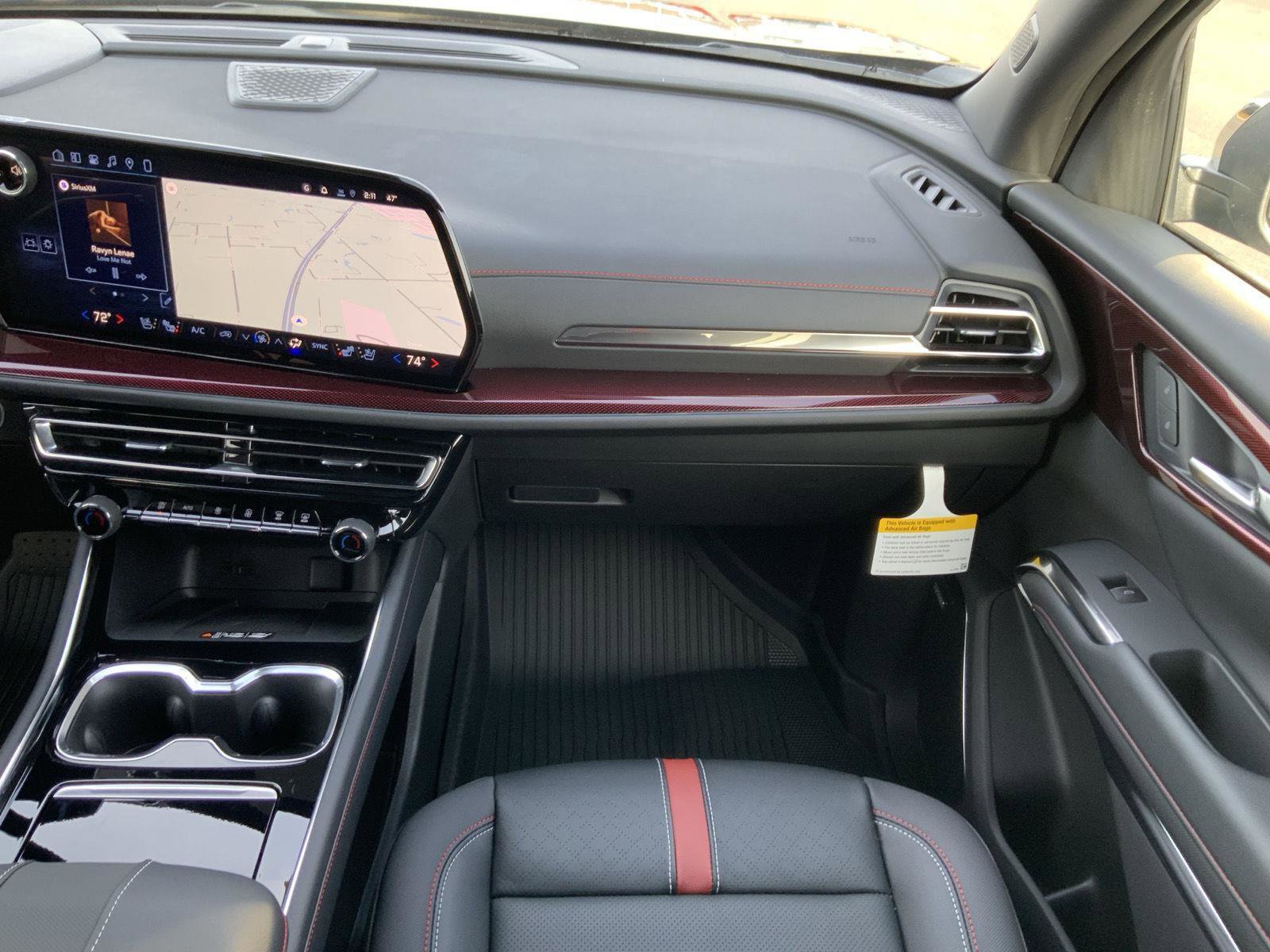 New 2026 Chevrolet Traverse RS w/ LPO, Floor Liner Package image 73