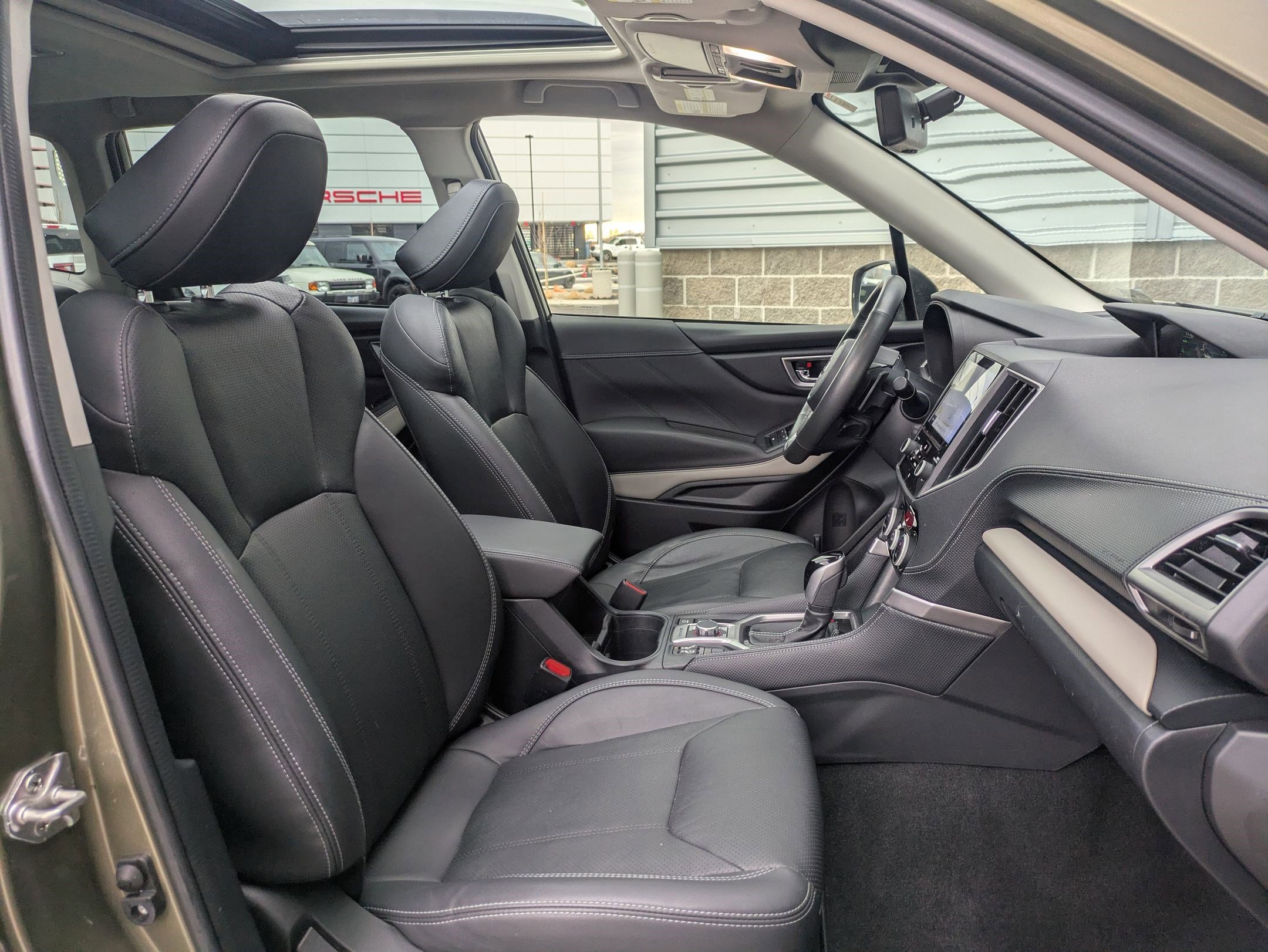 Used 2022 Subaru Forester Limited w/ Popular Package #2 image 30