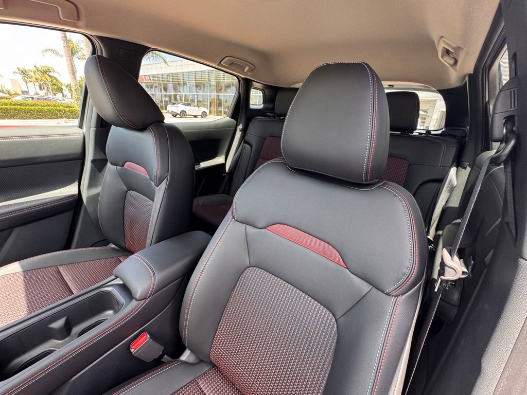 New 2026 Nissan Kicks SR FWD image 10
