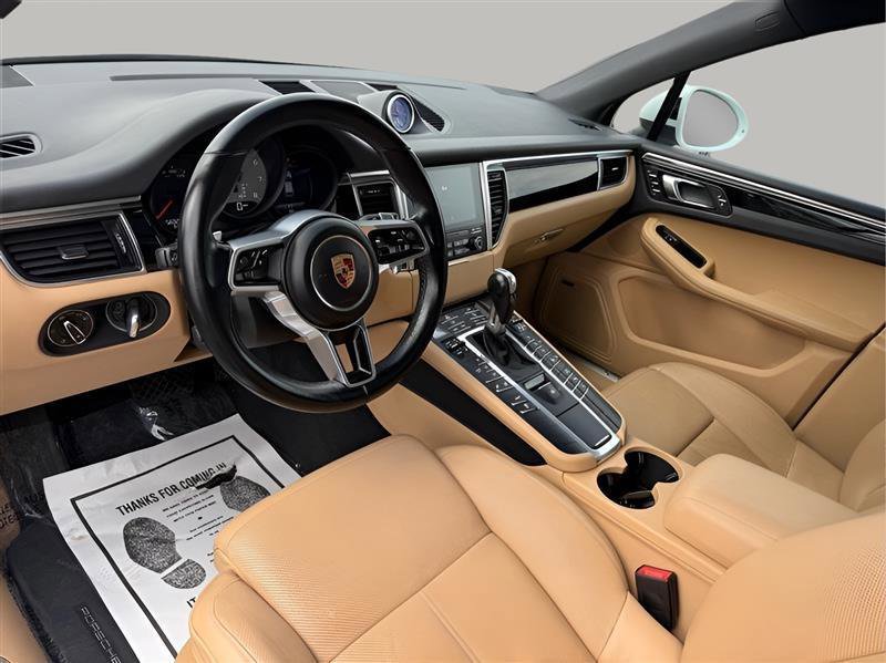 Used 2017 Porsche Macan S image 21