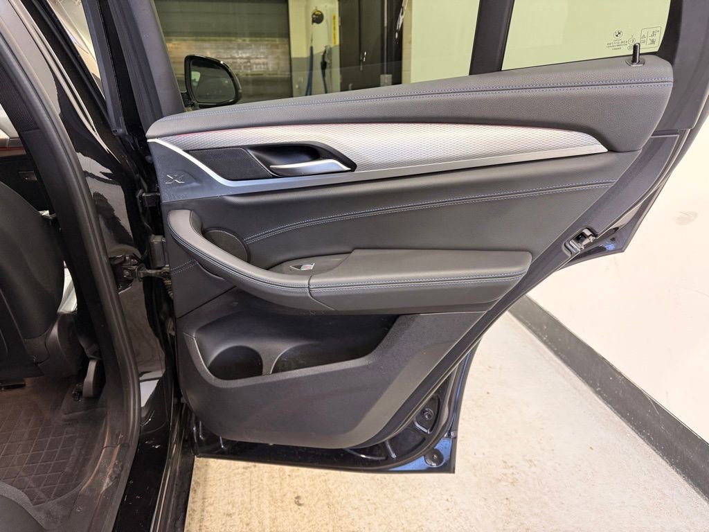 Used 2020 BMW X4 M40i w/ Premium Package image 25