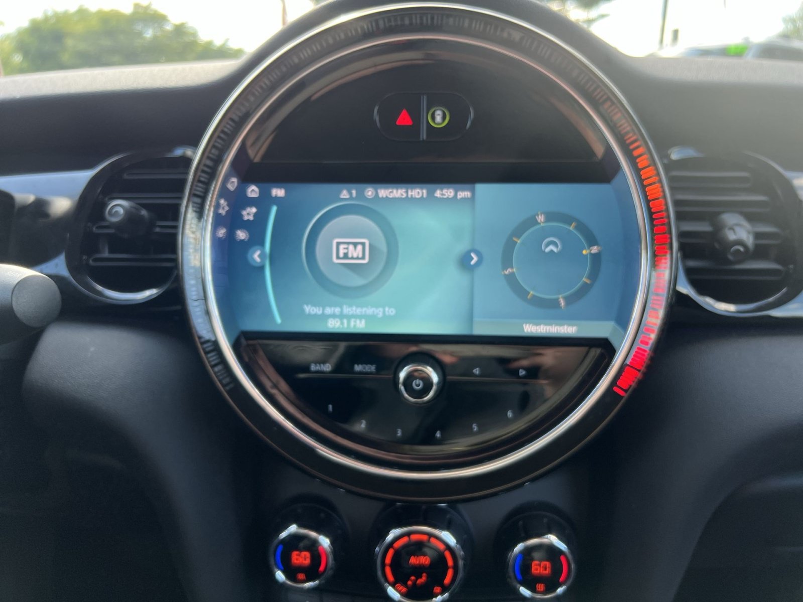 Used 2024 MINI Cooper SE FWD image 17