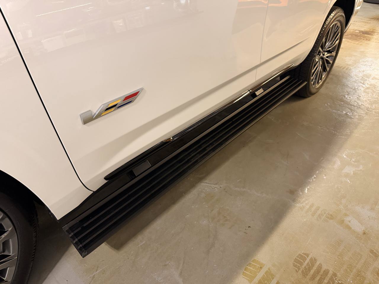 Used 2024 Cadillac Escalade V w/ Heavy-Duty Trailer Package AWD/4WD image 17