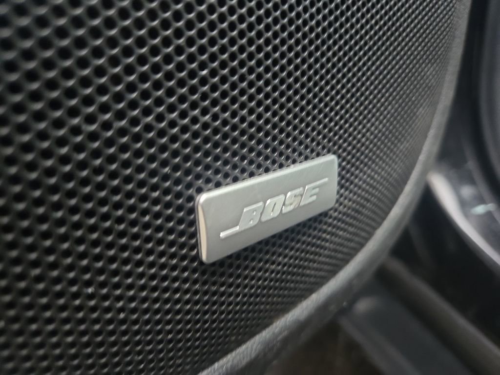 Used 2019 GMC Acadia Denali w/ LPO, Floor Liner Package image 9