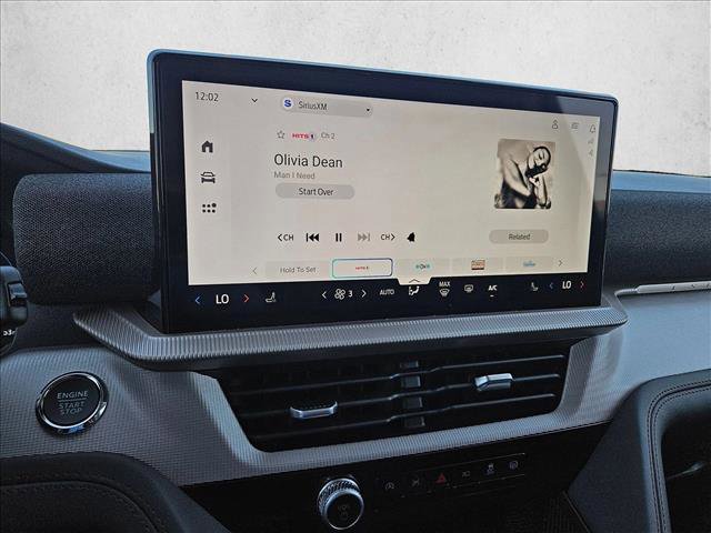 New 2025 Ford Explorer Active image 12