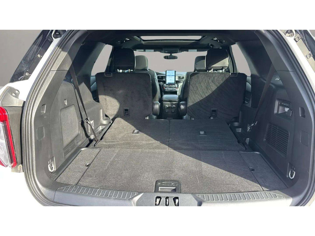 Used 2023 Ford Explorer ST w/ Equipment Group 401A image 10