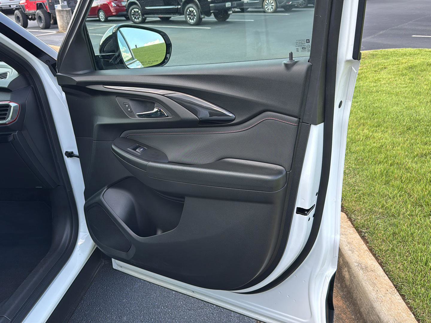 Certified 2023 Chevrolet TrailBlazer RS image 13