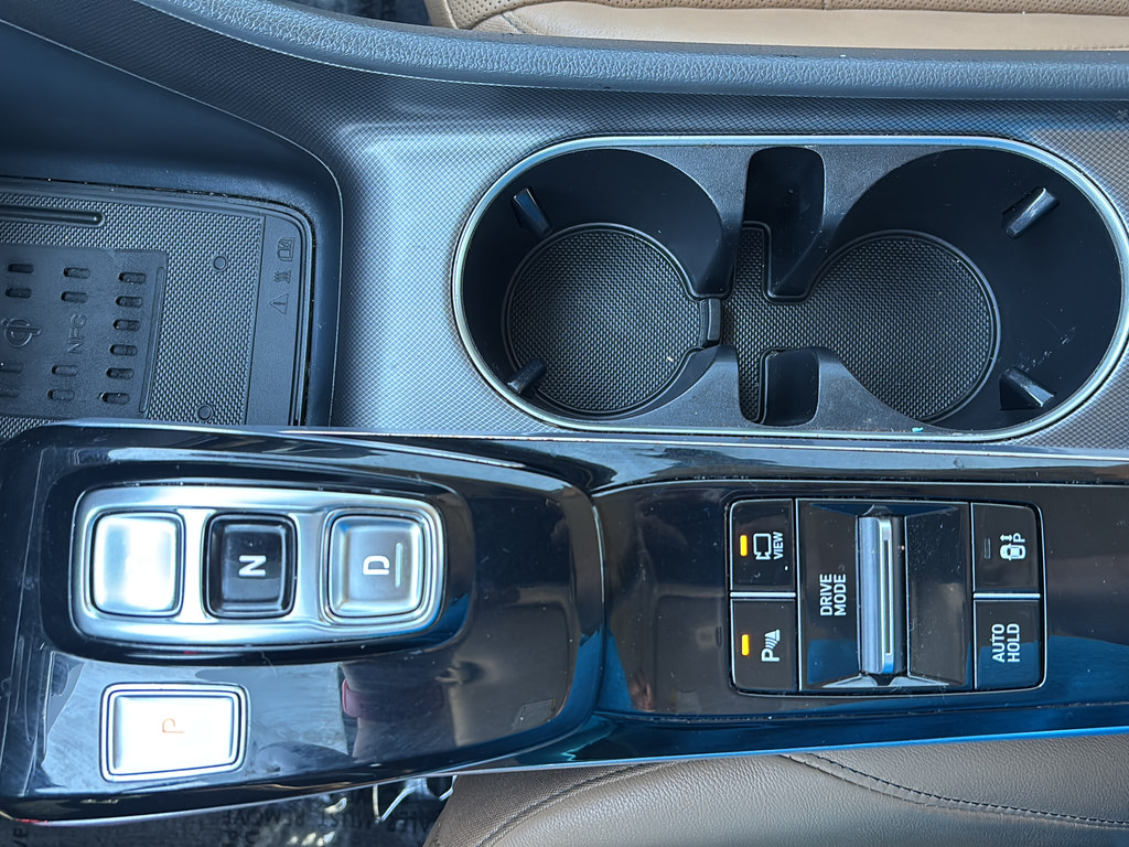 Used 2023 Hyundai Sonata Limited w/ Cargo Package FWD image 28