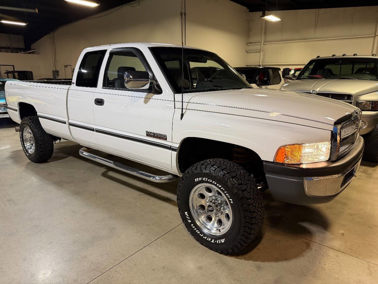 Used 1997 Dodge Ram 2500 Truck 4x4 Club Cab image 13