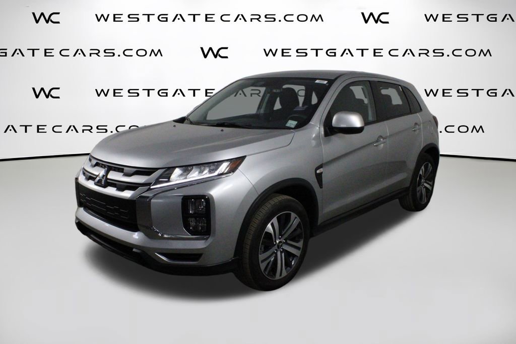 Used 2025 Mitsubishi Outlander Sport ES image 1