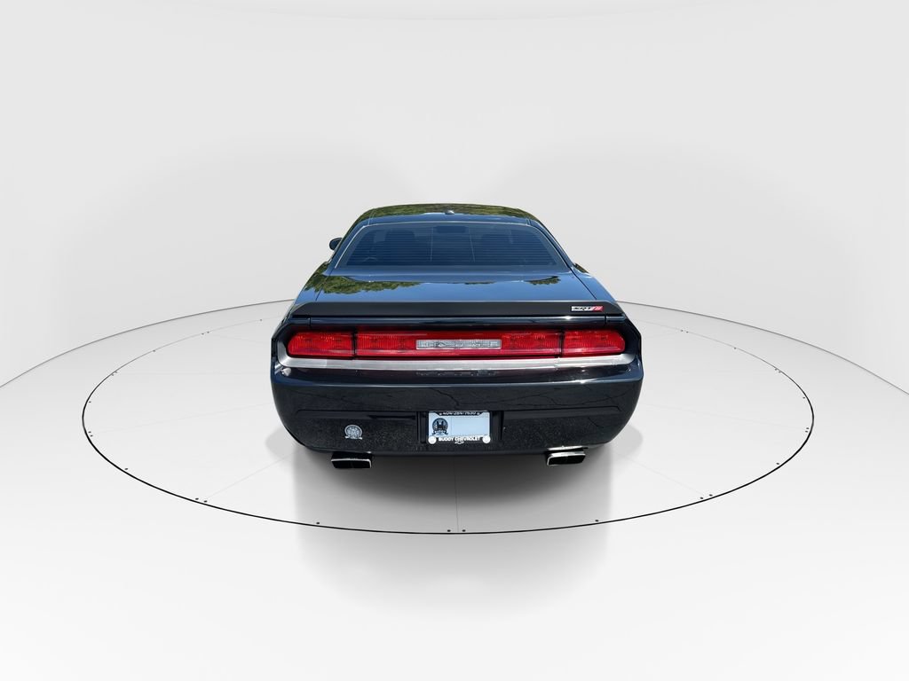 Used 2010 Dodge Challenger SRT8 RWD image 7