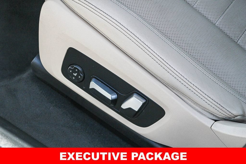 Used 2019 BMW X3 sDrive30i w/ Executive Package RWD image 22