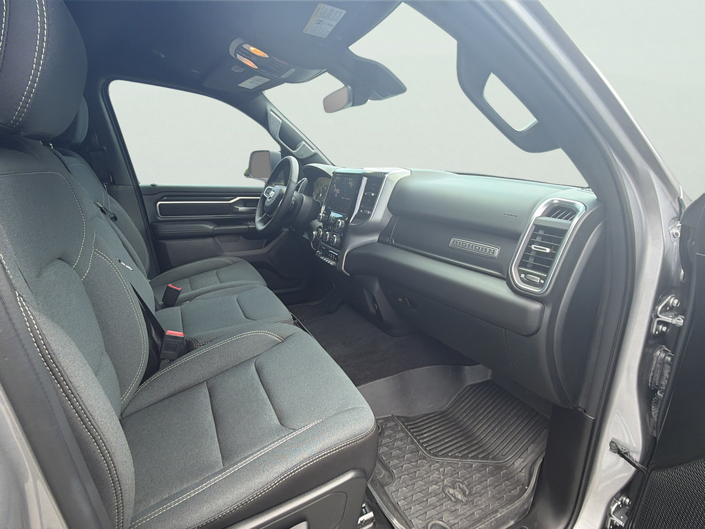 Used 2025 RAM 1500 Big Horn AWD/4WD image 17