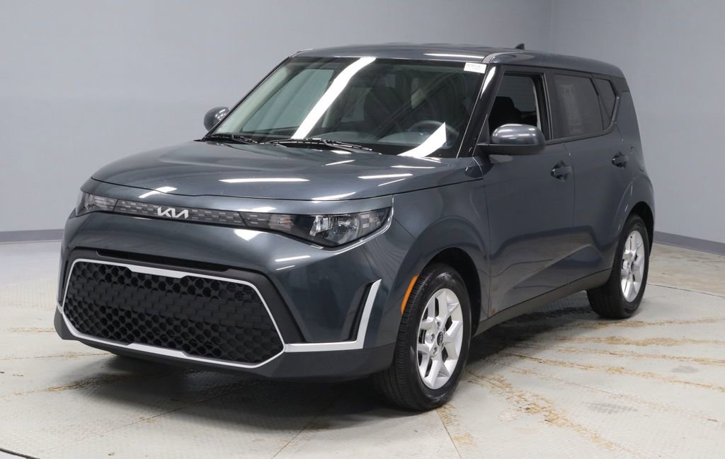 Used 2025 Kia Soul LX w/ LX Technology Package image 6