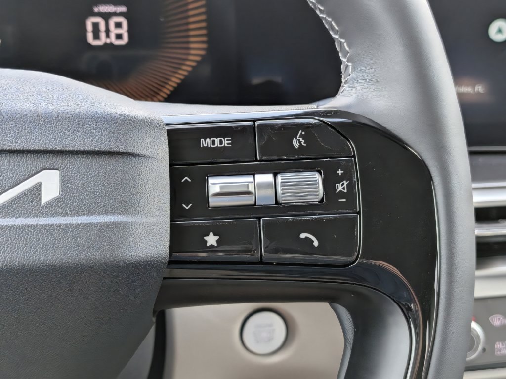 New 2026 Kia Sorento EX FWD image 23