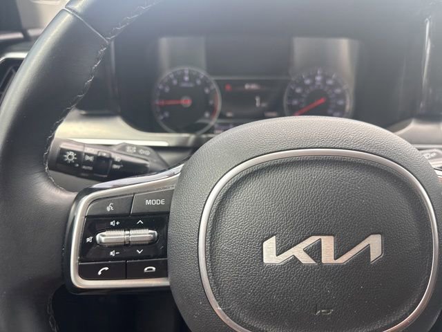 Used 2022 Kia Sorento SX AWD/4WD image 18