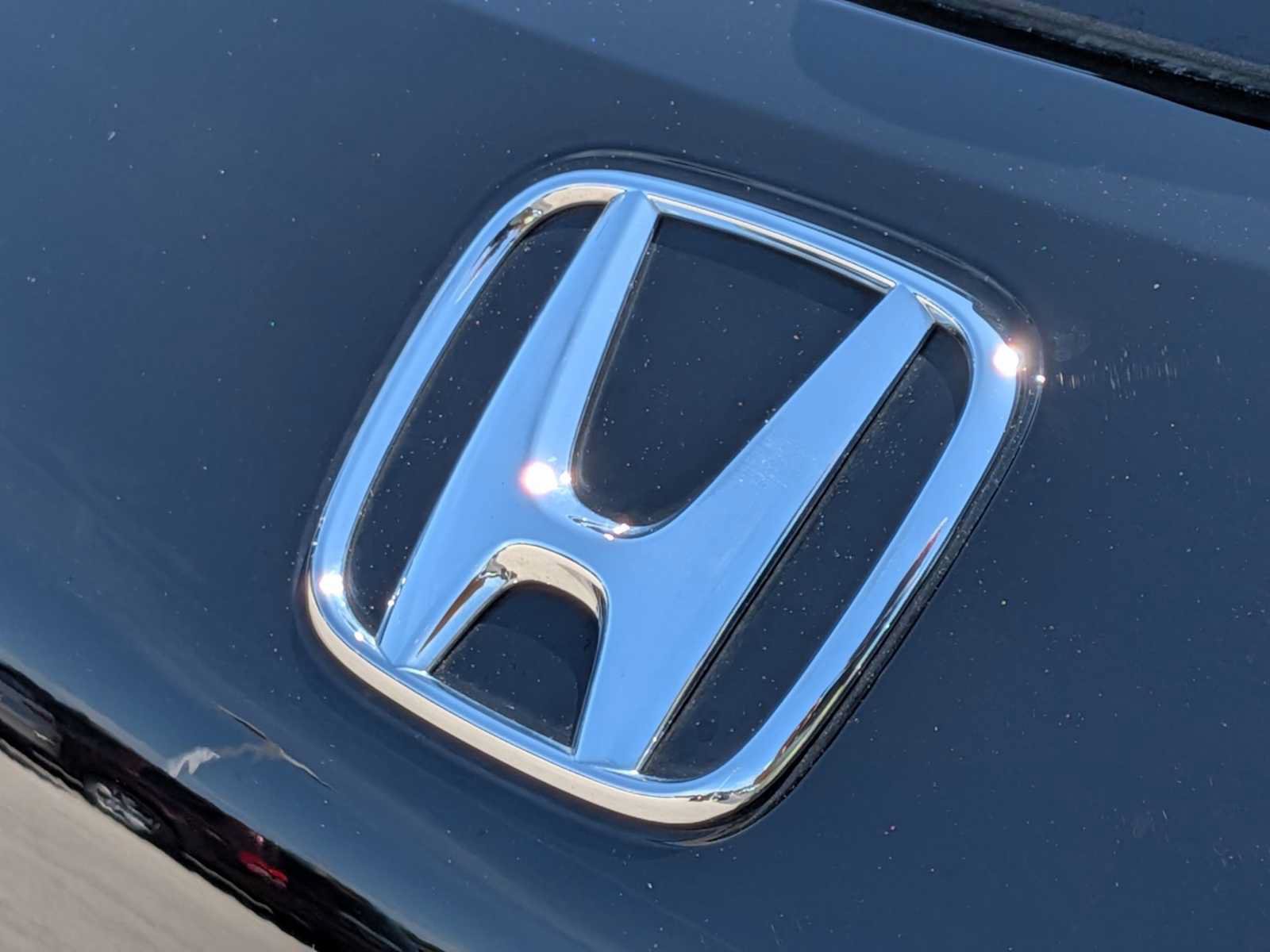 Certified 2024 Honda HR-V EX-L image 9
