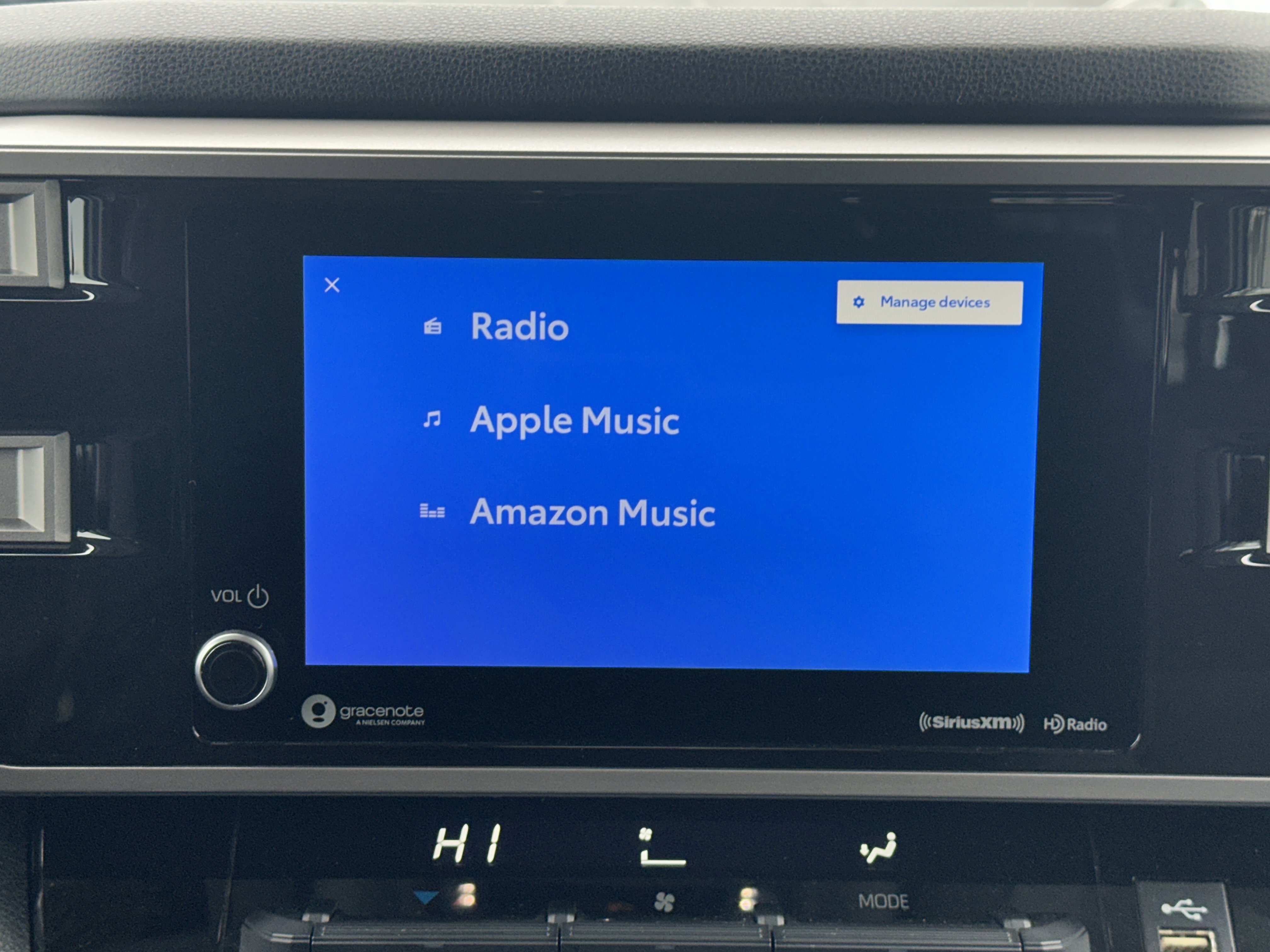 Used 2022 Toyota Tundra SR5 w/ SR5 Convenience Package image 23