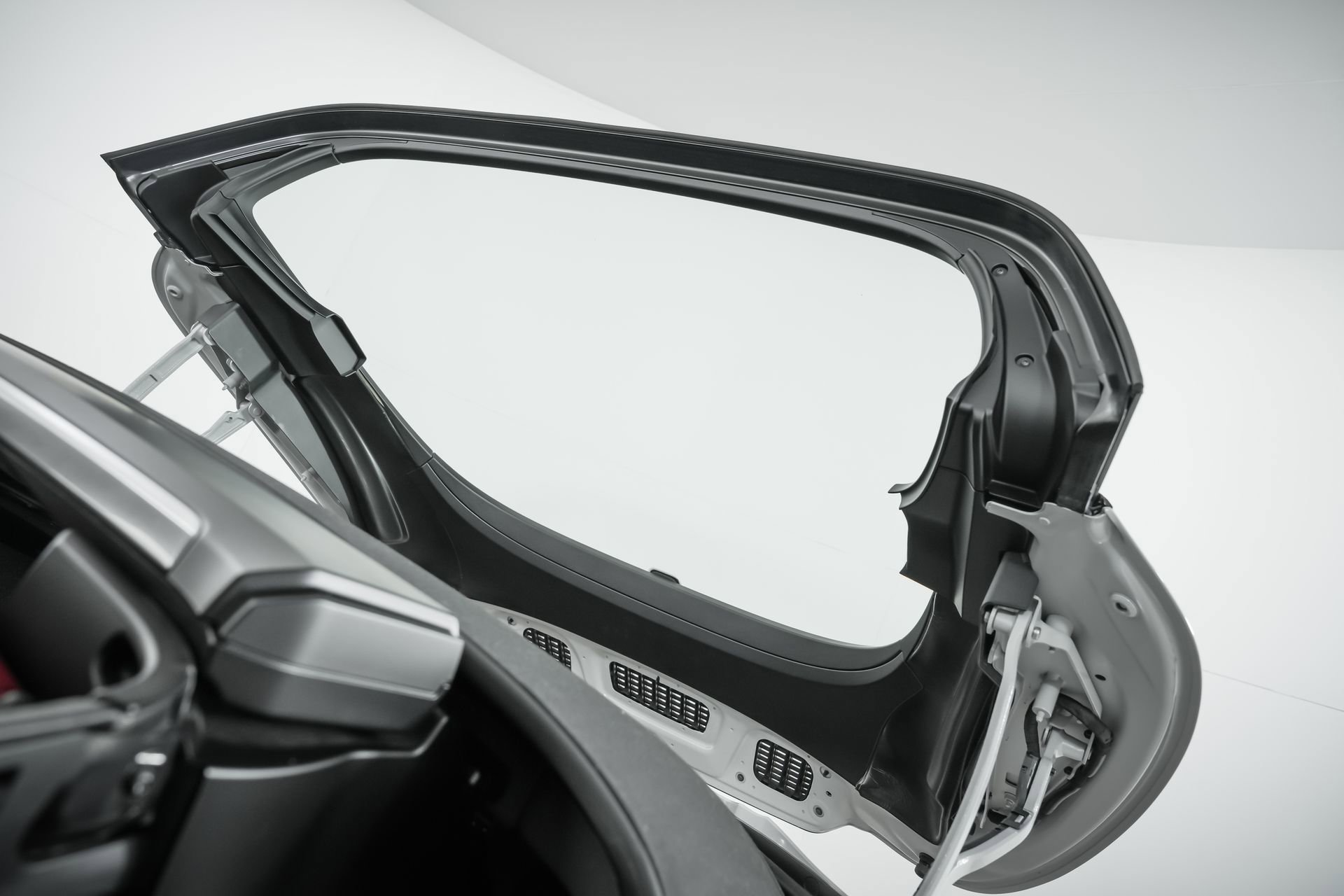 Used 2018 Porsche 911 Targa 4 GTS image 96