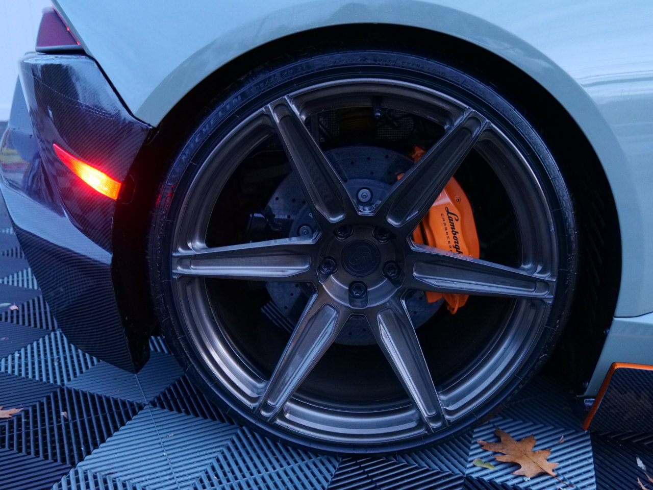 Used 2015 Lamborghini Huracan LP 610-4 image 85