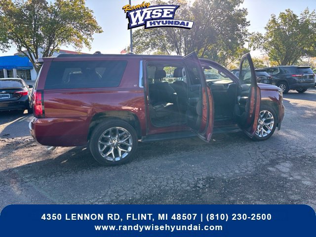 Used 2020 Chevrolet Suburban LT AWD/4WD image 10