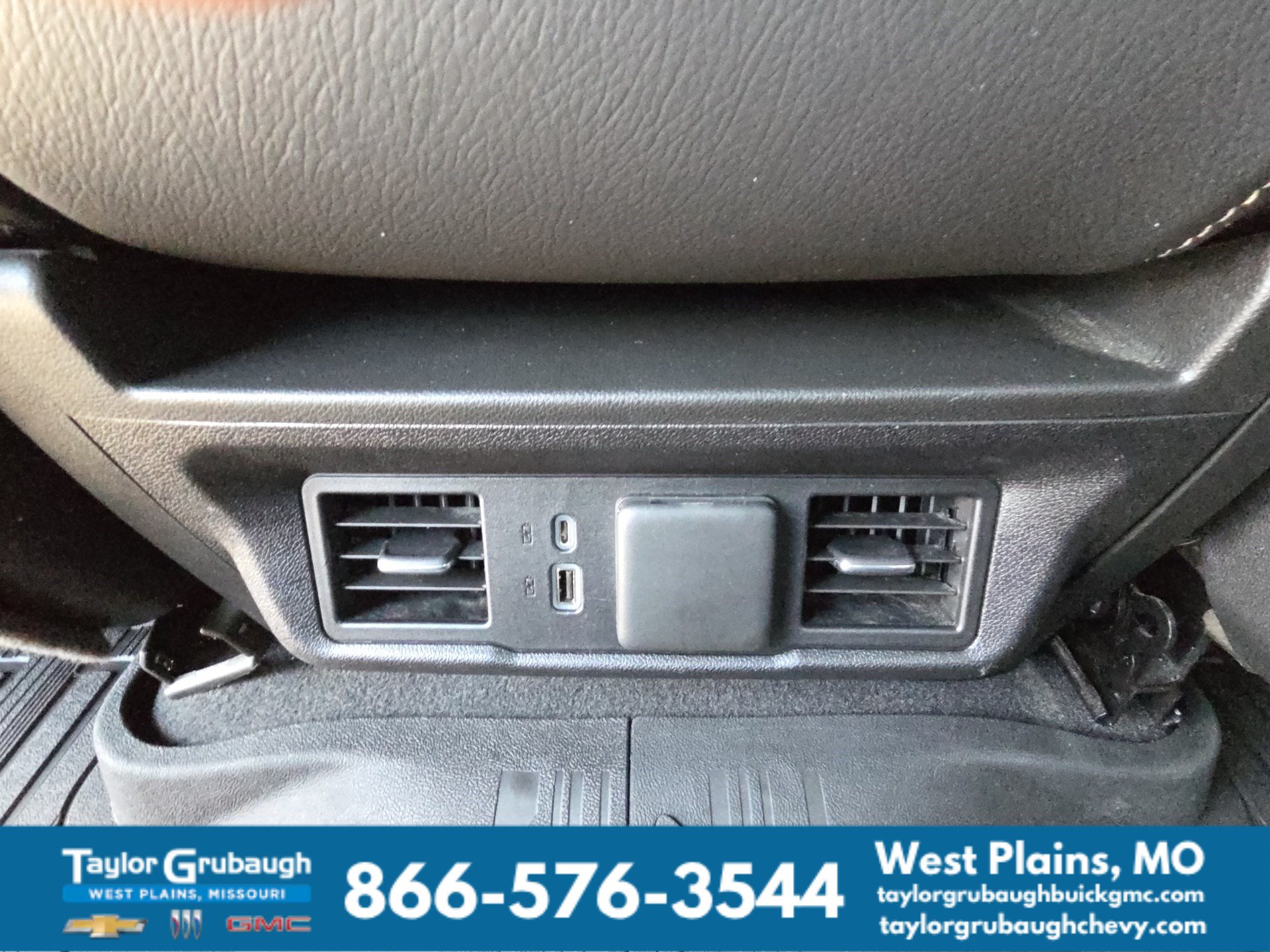 Used 2022 GMC Sierra 1500 SLE AWD/4WD image 33
