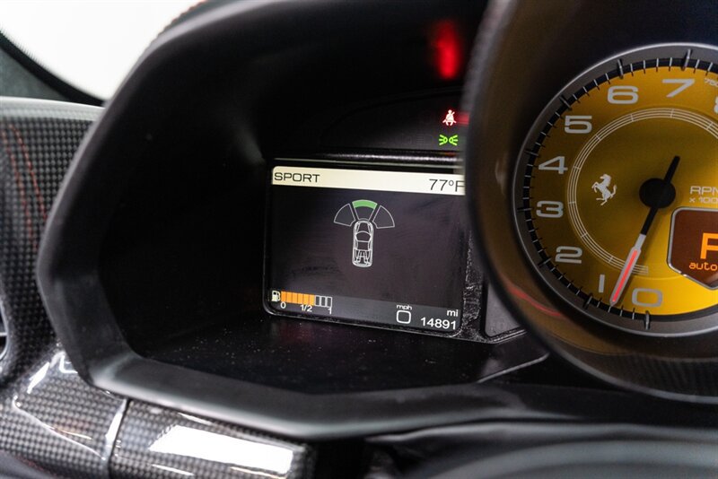 Used 2012 Ferrari 458 Spider RWD image 92