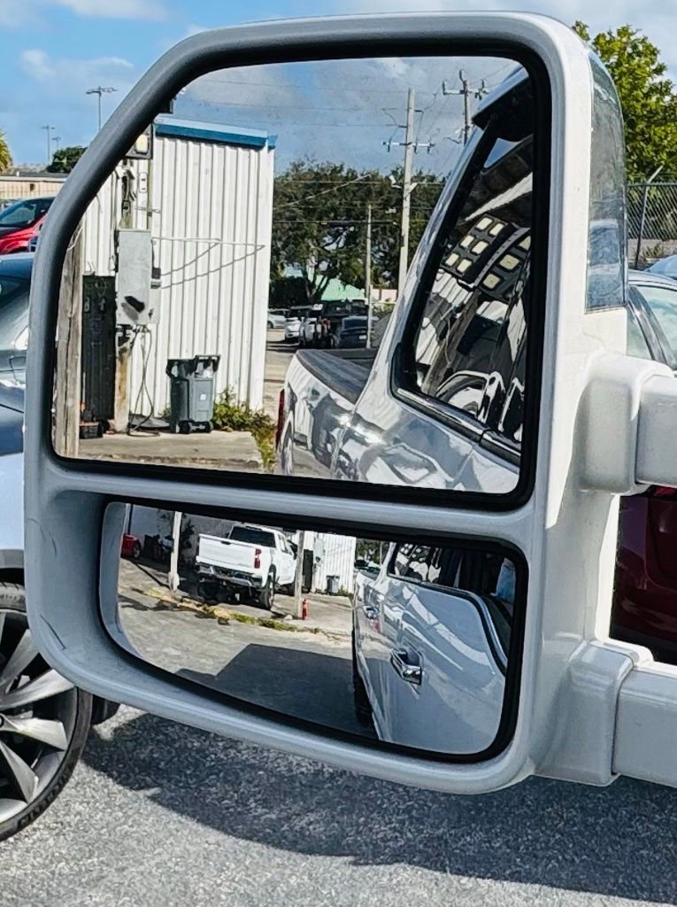 Used 2017 Ford F350 Platinum w/ Platinum Ultimate Package image 19