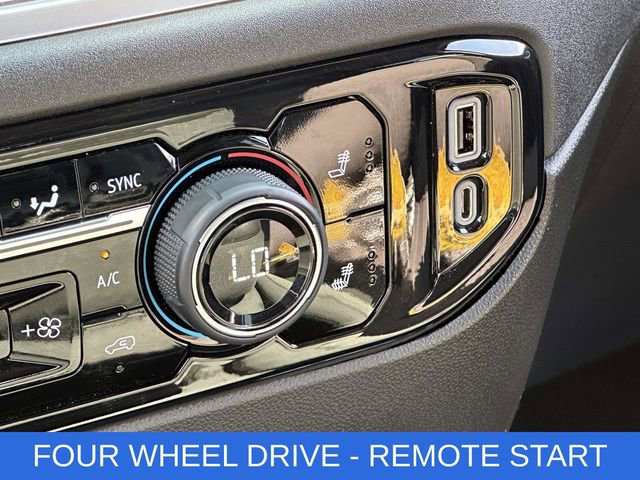 Used 2022 Chevrolet Silverado 1500 LT AWD/4WD image 7